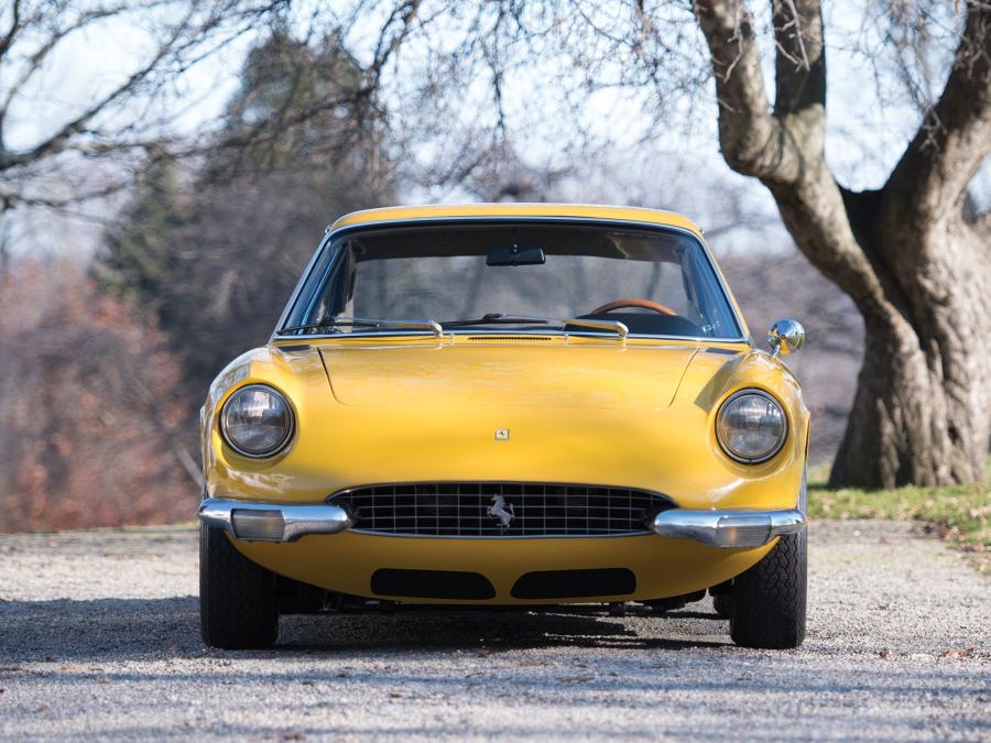  Ferrari 365 GT 2+2 1968 года  (фото 9 из 62)